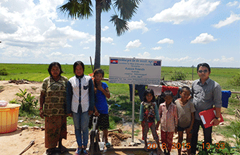 Aussie, friends of FWEC. Steung Preahsrok village. Feb, 2015. Well # 276