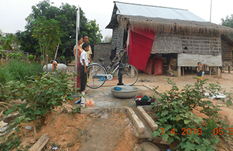 Roger, Karen and Tess Edgley (America & England). Steung Preah Srok. Nov 2015. Well No 312
