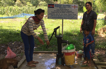 Lucy & Sam Bullock (Leighton Buzzard, England) - Thnal Dach - Preah Dak - May 2017 - Well Nol 375