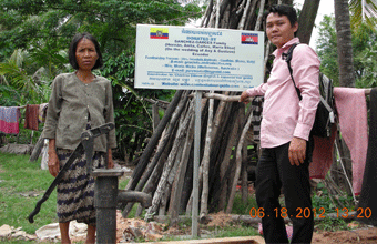 SANCHEZ-GARCES family (Ecuador). April 2012. Trapang Thom village. Well No.63